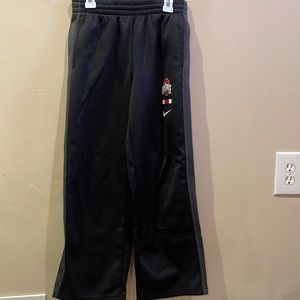 Barely  worn, great condition!!